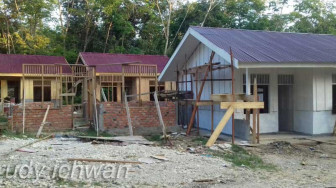 Papan Merek Proyek Rumah Suku Anak Tak Ada Jumlah Anggarannya