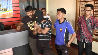 Polisi Ringkus Pasangan Kekasih Otak Pembunuhan