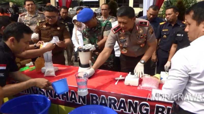Polda Jambi Musnahkan Narkoba Belasan Miliar Rupiah