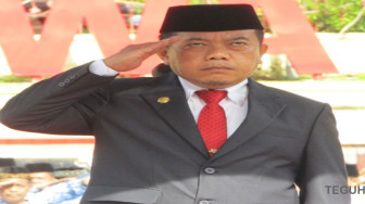 Bupati Dapat Penghargaan dari Menteri Keuangan