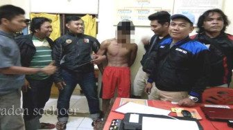Doyok Setubuhi Pacar di Kebun Sawit