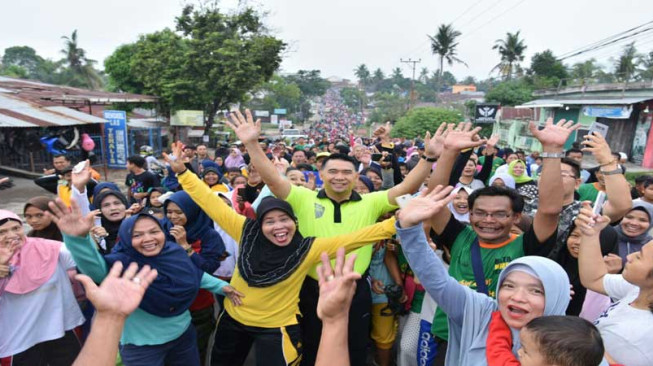 Ribuan Warga Jelutung Jalan Santai Bersama Wali Kota, Fasha Kagumi Kekompakan Ketua RT
