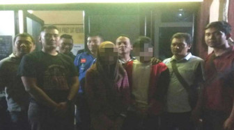 Hubungan Tak Direstui, Roni Larikan Pacar