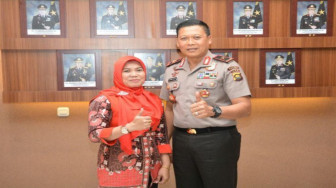 Kapolda Jambi Terima kunjungan Guru Favorit