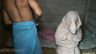 Polisi Tangkap Dua Pasangan Mesum di Telanaipura