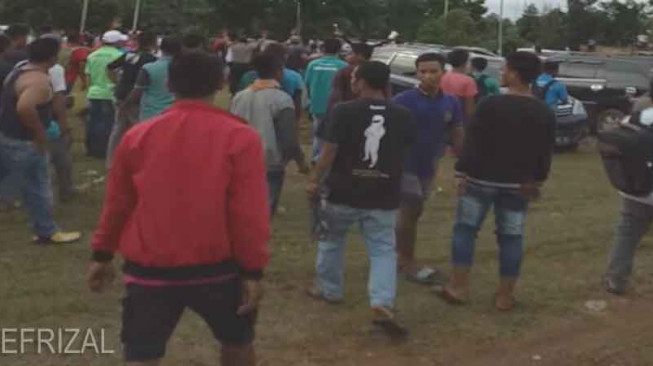 Bupati Merangin Cup Ricuh, Pemain Bonyok Dianiaya Penonton