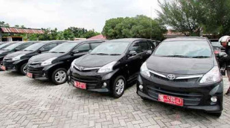 Mobil Dinas Dewan Ditarik, Pemkab Ganti Rp 30 Miliar