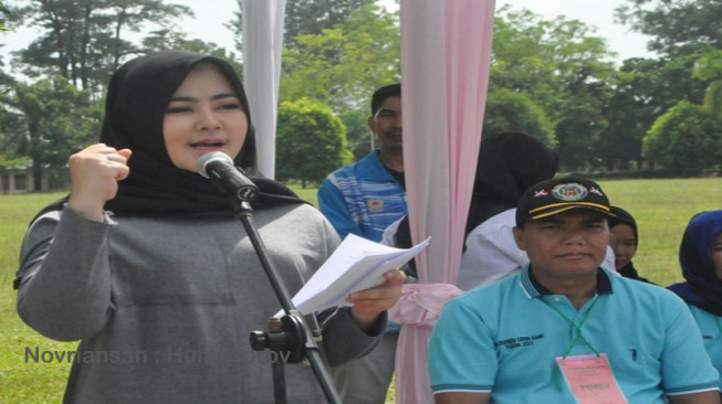 Sherrin : Drum Band Harus Mampu Bersaing Ditingkat Nasional