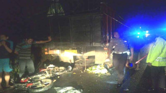 Tabrak Truk Rusak, Jon Tewas Seketika