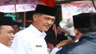 Pulang Selamat, Sekda Tanjabbar Sambut 159 Jemaah Haji