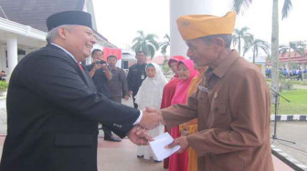 Pemkab Tanjabbar Gelar Upacara Hari Pahlawan