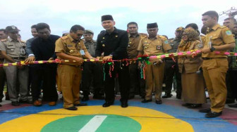 Walikota Jambi Resmikan Jembatan Pelangi