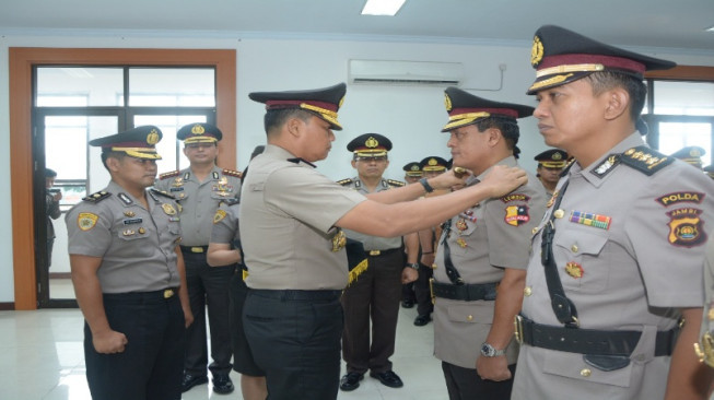 Sejumlah Pejabat Utama Polda Jambi Dimutasi