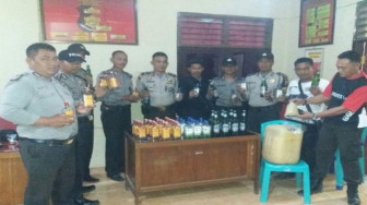Jelang Tahun Baru, Polisi Amankan Puluhan Miras