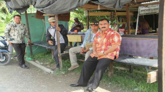 Wabup Amir Sakib Tinjau Pembangunan Rumah Dinas