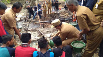 Sumur Minyak Ilegal Desa Pompa Air Kembali Ditutup