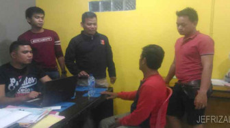 Umat Islam Terhina Ulah Pedagang Asongan Ini...