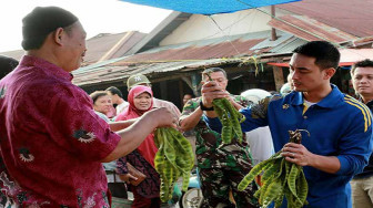 Zola Tinjau Pasar Modern Muara Bungo