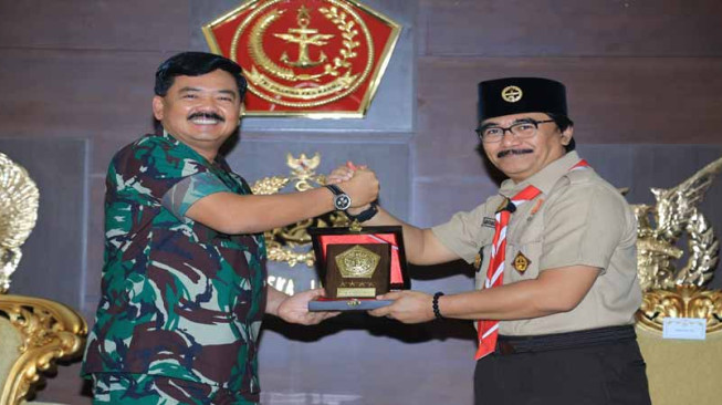 Marsekal Hadi Tjahjanto : Pramuka Mitra TNI