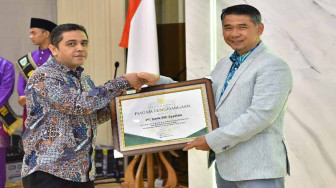 Wujud Apresiasi, Wali Kota Jambi Beri Penghargaan Kepada Pelaku Usaha