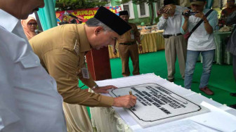 Permudah Urusan Administrasi Haji, Wali Kota Jambi Resmikan Siskohat