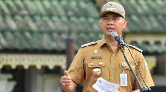 Pimpin Apel ASN, Fasha Saksikan Penandatanganan Perjanjian Kinerja dan Serahkan Penghargaan Ombudsman RI