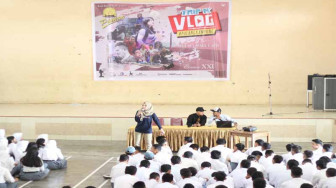 Road Show ke Sekolah-sekolah, Crew Film Trip N Vlog Berbagi Ilmu Vloger