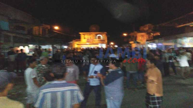 INFO TERKINI : Blokir Jalan Bangko – Kerinci Dipicu Tertembaknya Warga