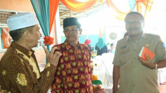 Martunis Ngeyel, Safrial Berang