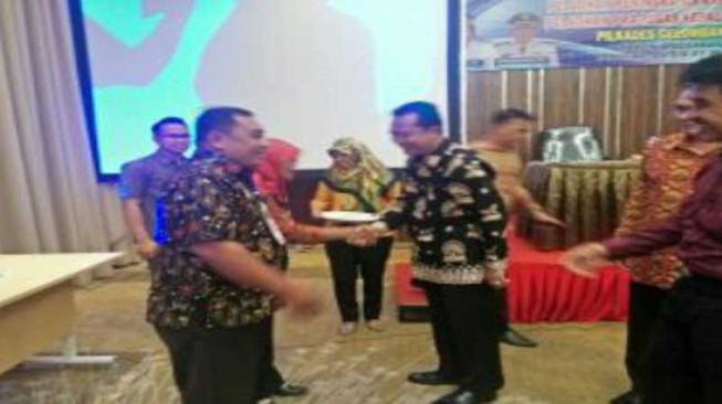 Wabup BBS Buka Pelatihan Kapasitas Aparatur Dan Pelatihan Pratugas Kades terpilih
