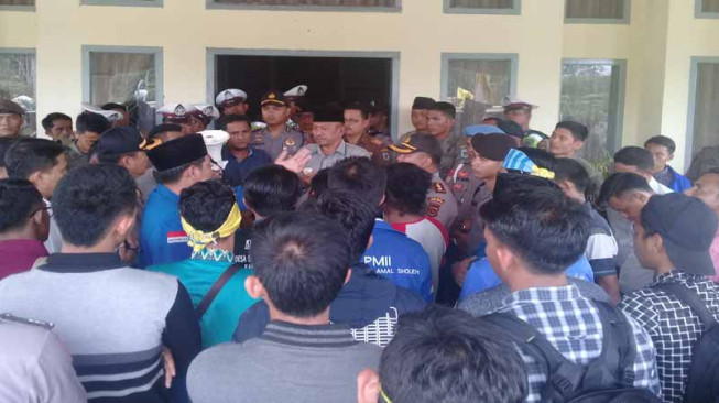 Tolak UU MD3, PMII Sarolangun Bentrok