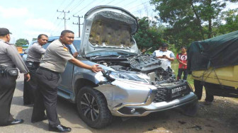 Jemput Anak Sekolah, Pulangnya Ditabrak Pajero
