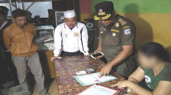 Husairi Pimpin Razia Karaoke dan Salon
