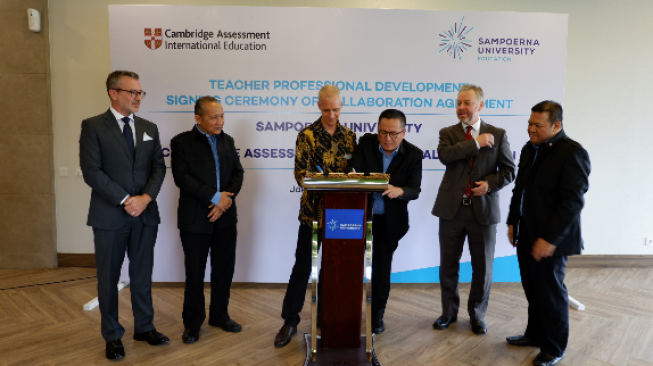 CAIE Galang Kerjasama Dengan Putra Sampoerna Foundation  Untuk Pengembangan Profesi Guru  di Indonesia