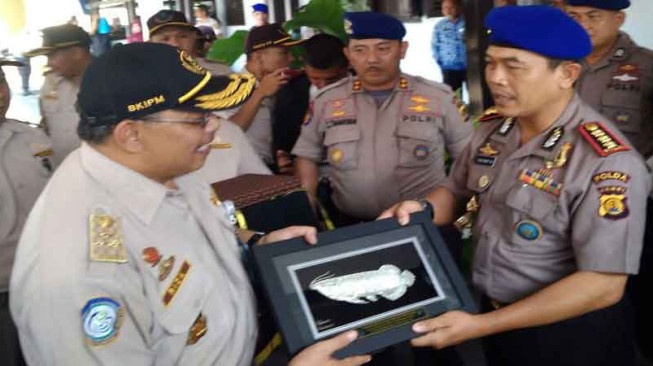 Gagalkan Penyelundupan Lobster, Ditpolair Polda Jambi Dapat Penghargaan
