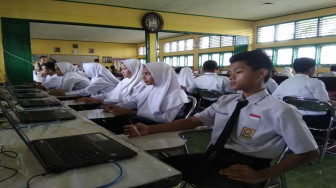 Gangguan Internet, UNBK Molor Hingga 4 Jam