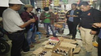 Ribuan Botol Miras Diamankan