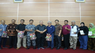 Safrial Ucapkan Terima Kasih pada Rombongan Muhibah Maritim