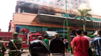 Kekurangan Oksigen, Tim Medis Evakuasi Sejumlah Tamu Novita