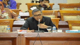 DPR Minta Pengawas Naker Dikembalikan ke Pusat