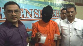 Sekali Tangkap, Polisi Temukan 121 Gram Shabu dan 118 Butir Inex