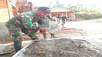 Jalan Perumahan Warga SAD Desa Pelakar Jaya Dicor Beton