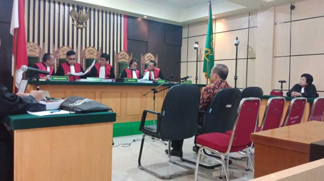 Ultra Petita Untuk Erwan, Saifudin dan Arfan