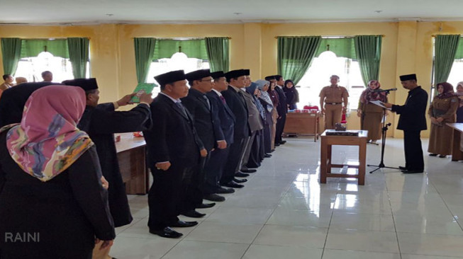Lagi, Sebelas Pejabat Struktural Pemkab Tanjab Barat Dilantik