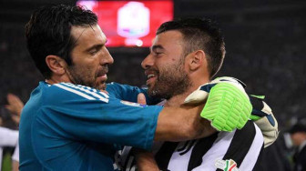 Perpisahan Buffon Diwarnai Tangisan