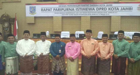 HUT Tanah Pilih Dihadiri Dua Paslon Walikota