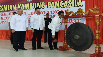 Resmikan Kampung Pancasila, Zola Ingatkan Masyarakat Jangan Terpecah Belah
