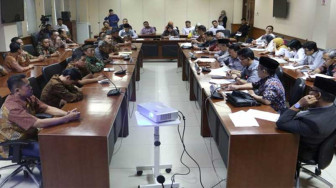 Pedagang Pasar Kemiri Muka Mengadu ke DPD RI