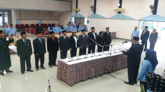 Rasman Lantik Pejabat Eselon IV RRI Jambi