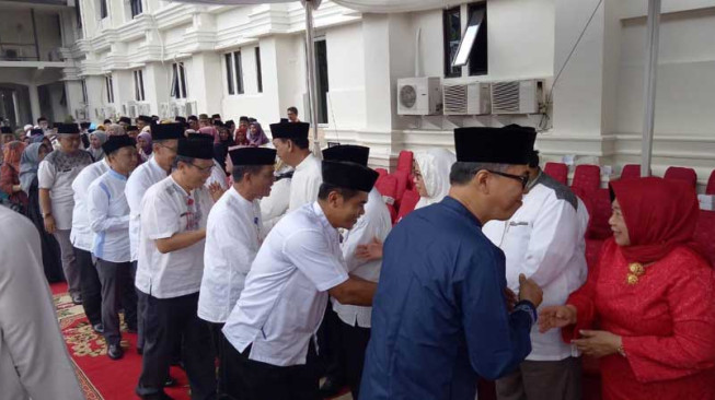 Plt Gubernur Adakan Halal bi Halal 1439 H